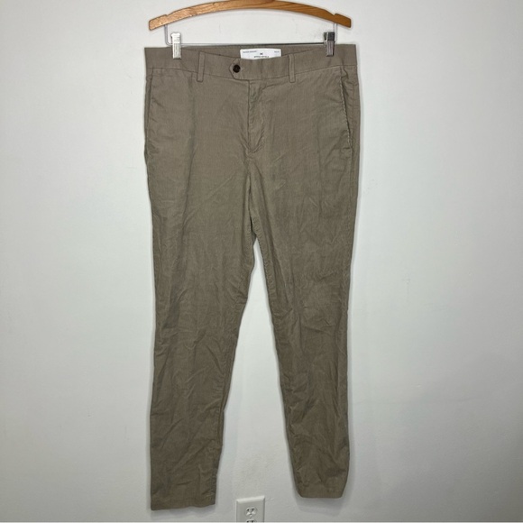 Banana Republic slim fit traveler corduroy pants khaki tan men’s size 32 x 32 - Picture 1 of 6